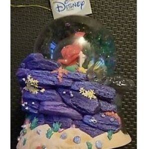 Disney Little Mermaid Snow Globe